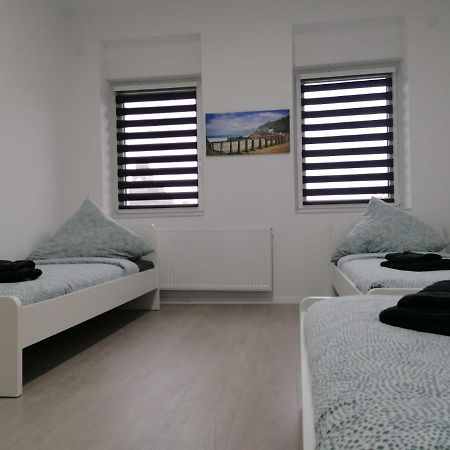 Estrella24 Living Rooms Singapur Херне Экстерьер фото