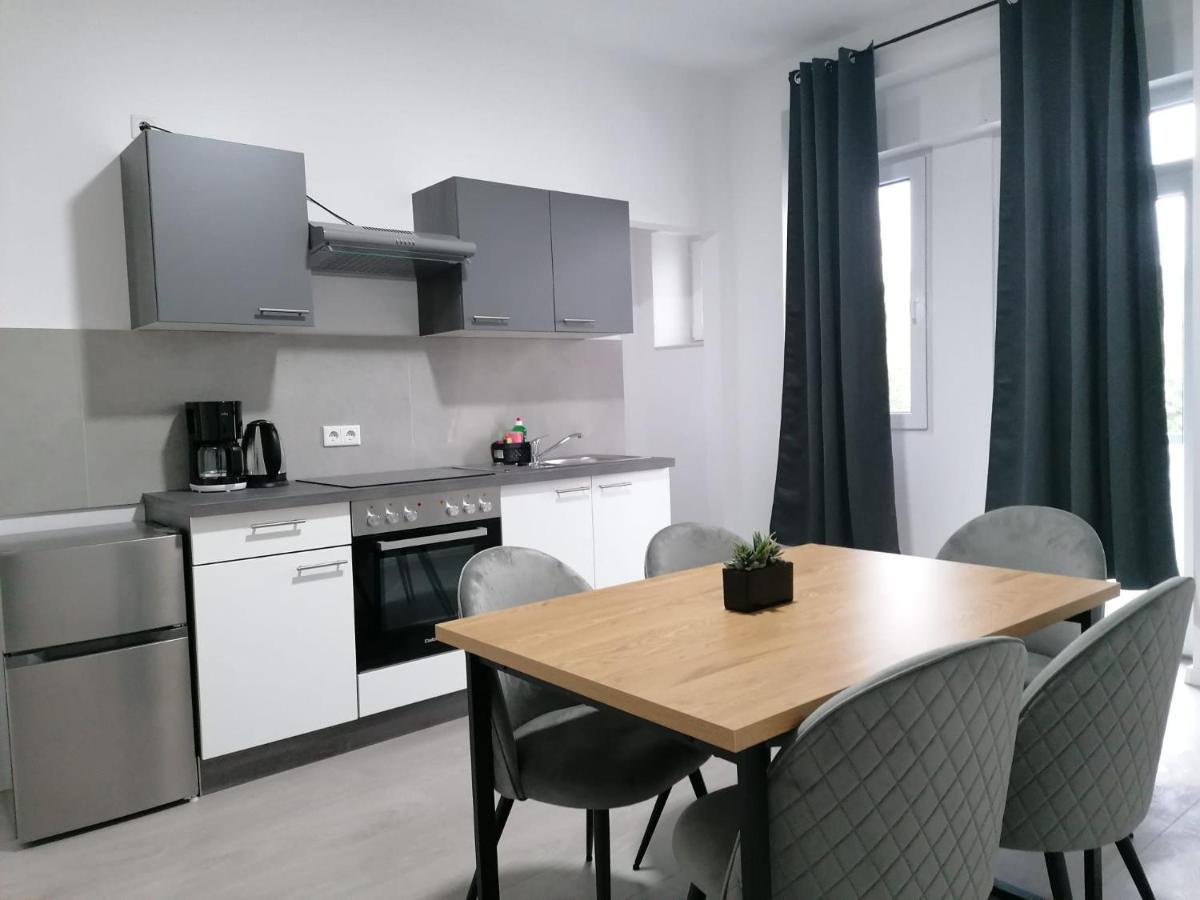 Estrella24 Living Rooms Singapur Херне Экстерьер фото