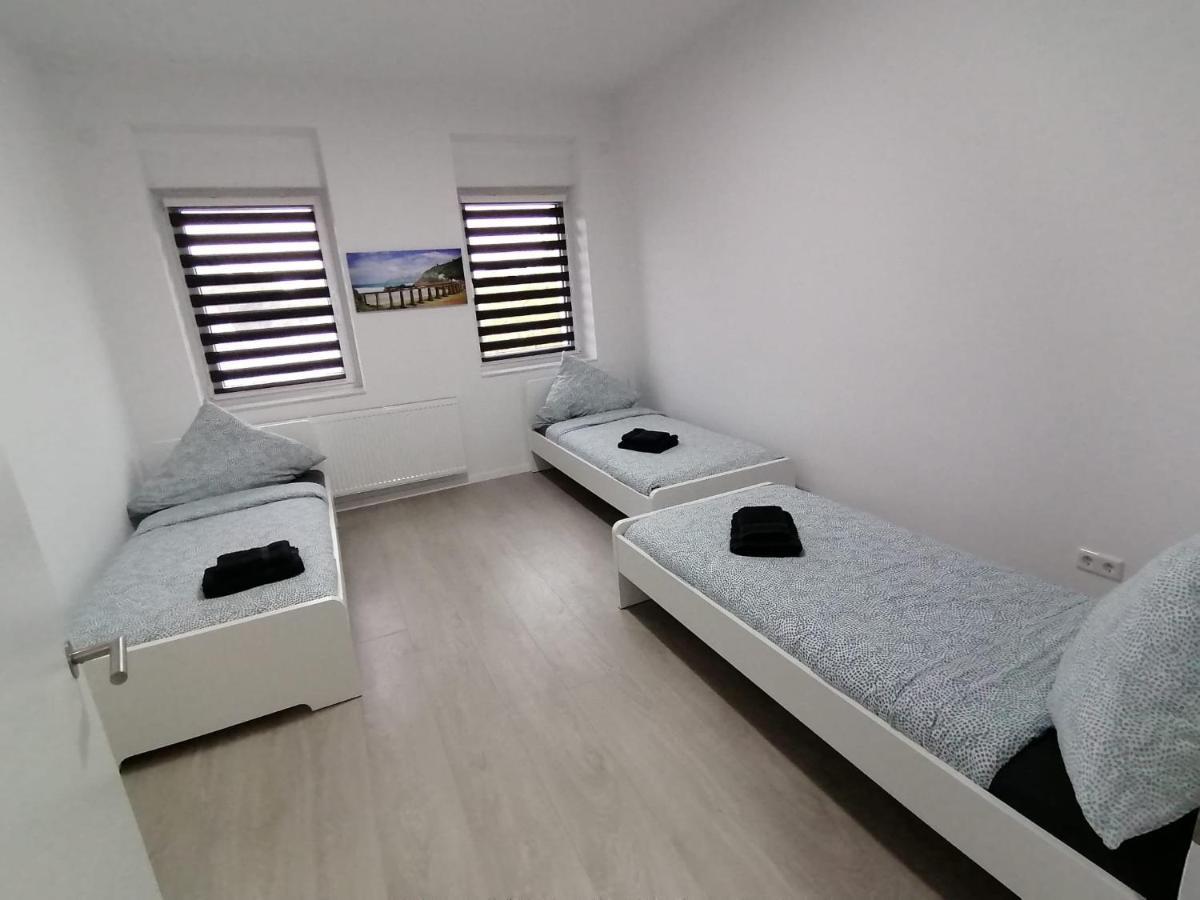 Estrella24 Living Rooms Singapur Херне Экстерьер фото
